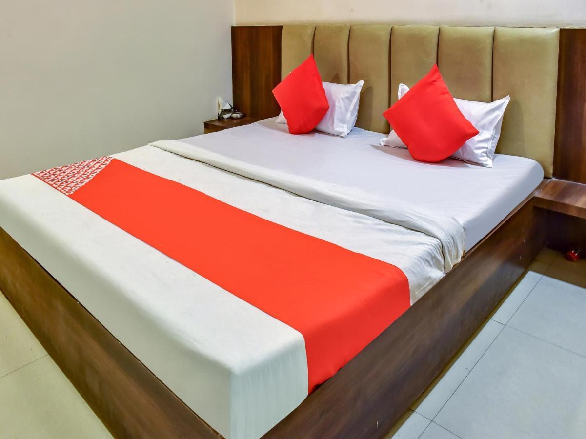 Oyo 78471 Hotel Platinum Bilaspur  Exterior photo